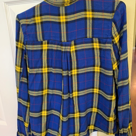 Soft, lightweight plaid flannel shirt - Picture 5 of 5
